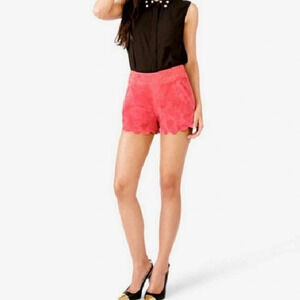 FOREVER 21‎ Suede Scalloped Shorts in Pink